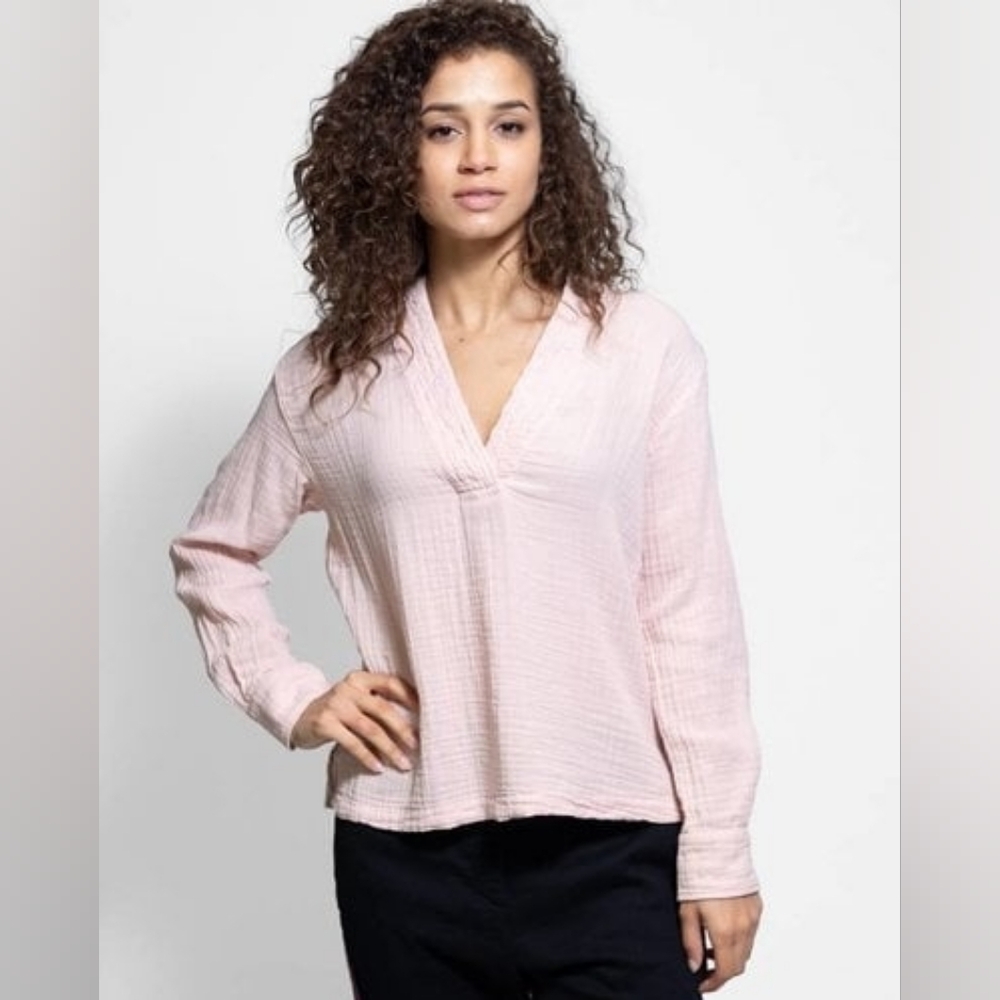 XiRENA - Ava Chelsea Gauze Top Pink Quartz - Size M
